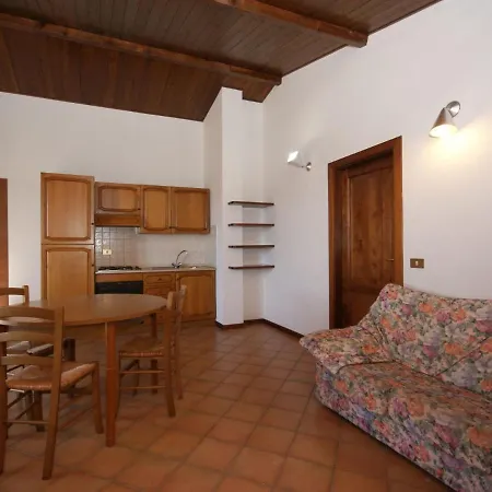 Casa vacanze Valley View Holiday In With Pool Garden Montelparo